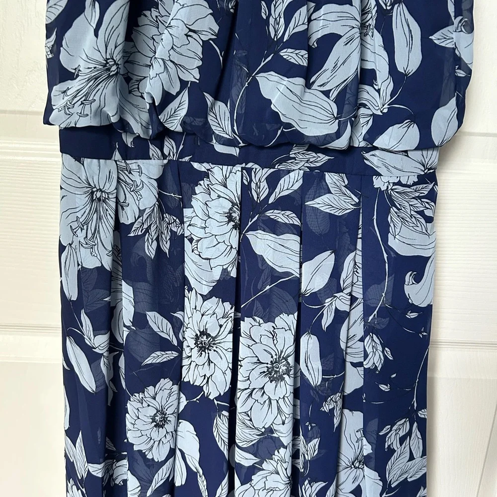 Eliza J Blue Floral Halter Pleated Midi Dress Size 6 - Picture 10 of 13